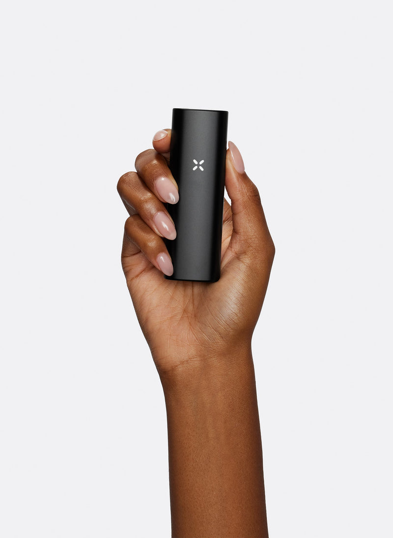 Pax Mini Onyx (in hand)